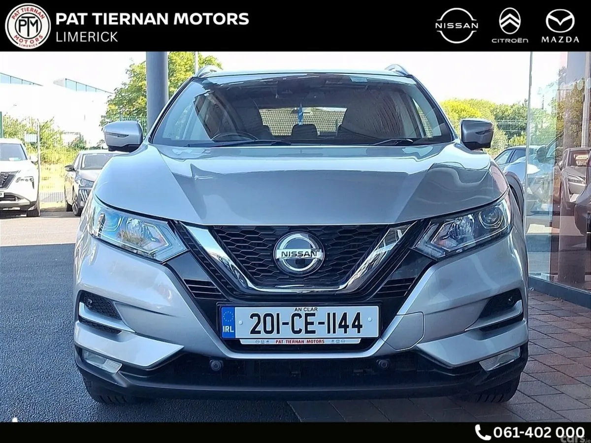 Nissan Qashqai MPV, Petrol, 2020, Grey
