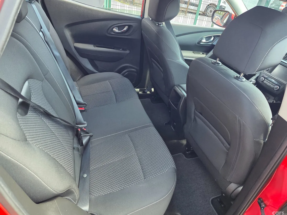 Renault Kadjar SUV, Diesel, 2018, Red