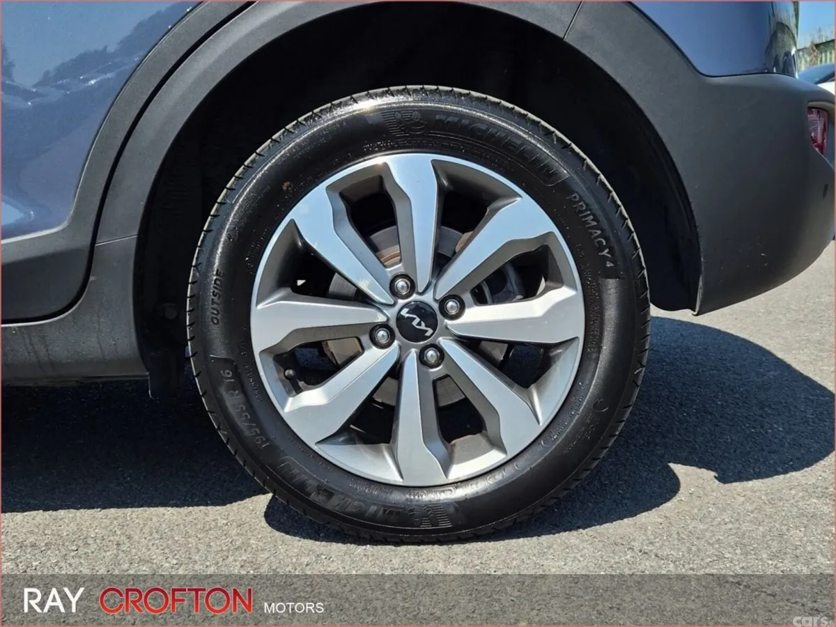 Kia Stonic Estate, Petrol, 2023, Blue