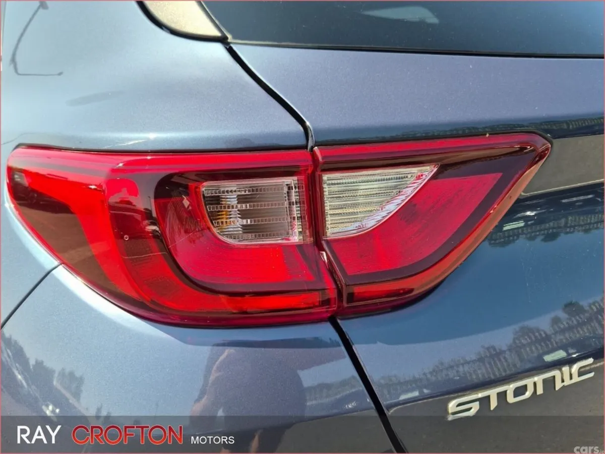 Kia Stonic Estate, Petrol, 2023, Blue