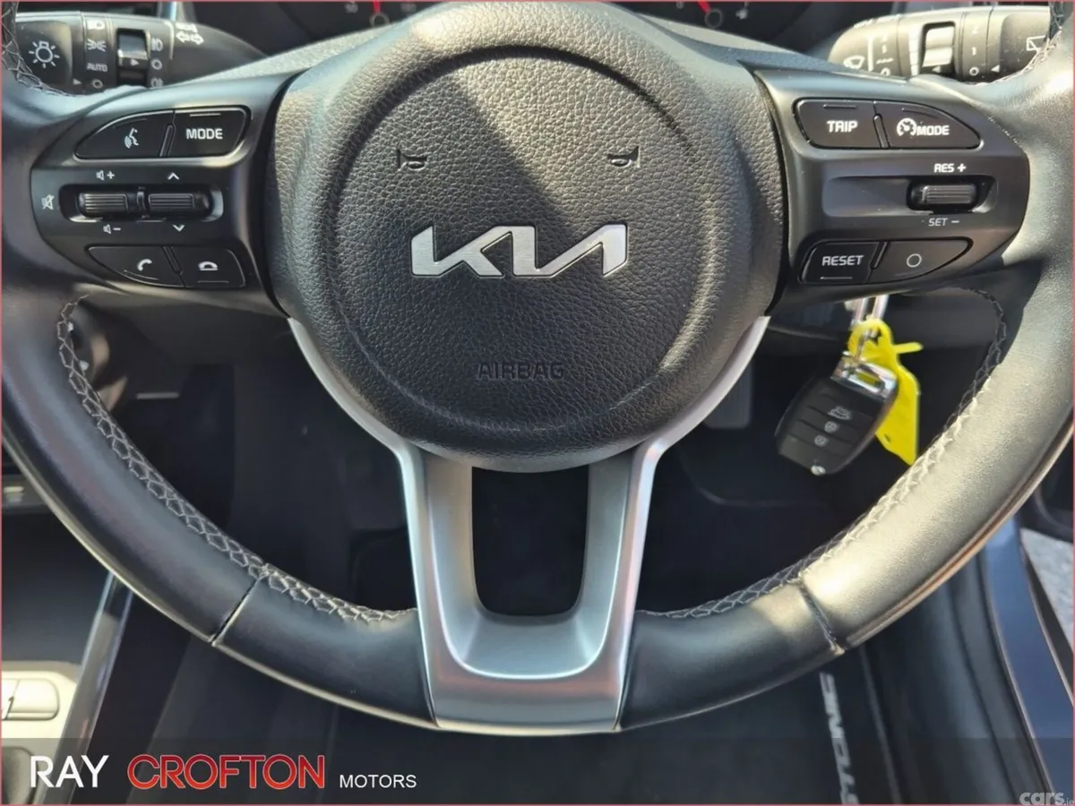 Kia Stonic Estate, Petrol, 2023, Blue