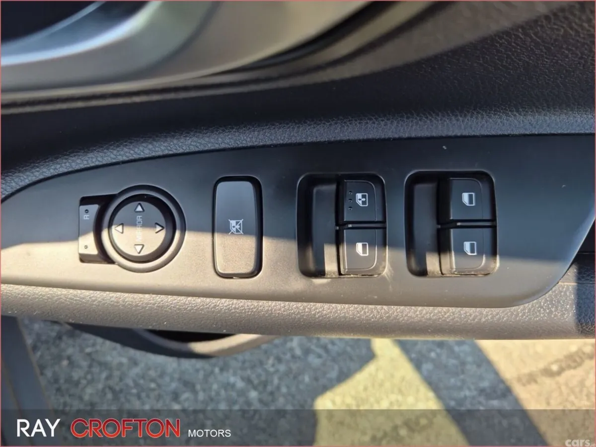 Kia Stonic Estate, Petrol, 2023, Blue
