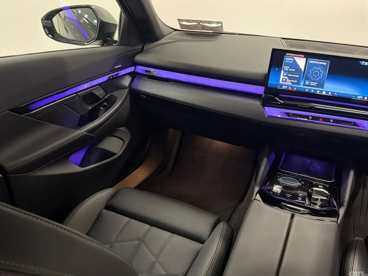 BMW 5-Series Saloon, Petrol Plug-in Hybrid, 2026, Grey