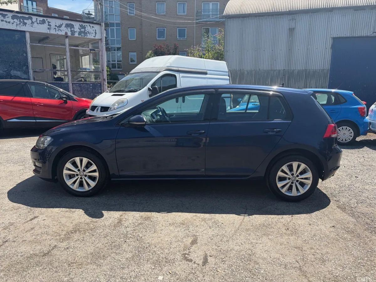 Volkswagen Golf Hatchback, Petrol, 2015, Blue