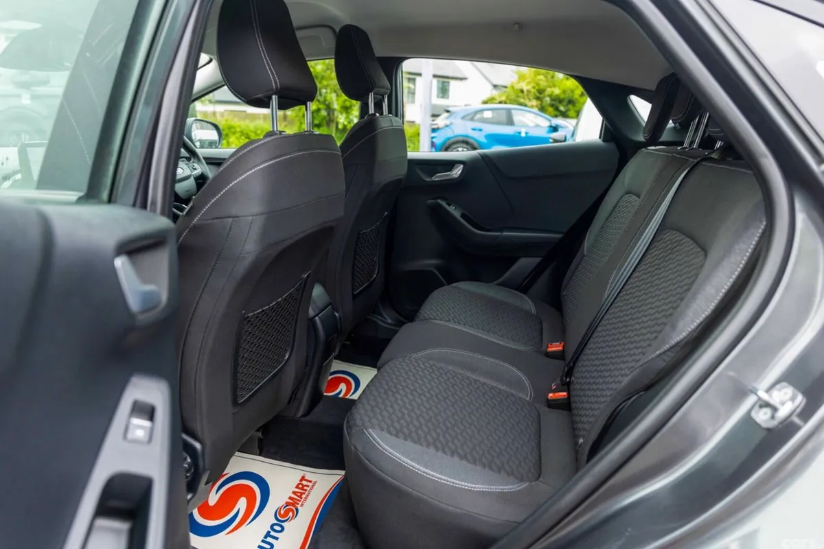 Ford Puma MPV, Petrol Hybrid, 2023, Grey