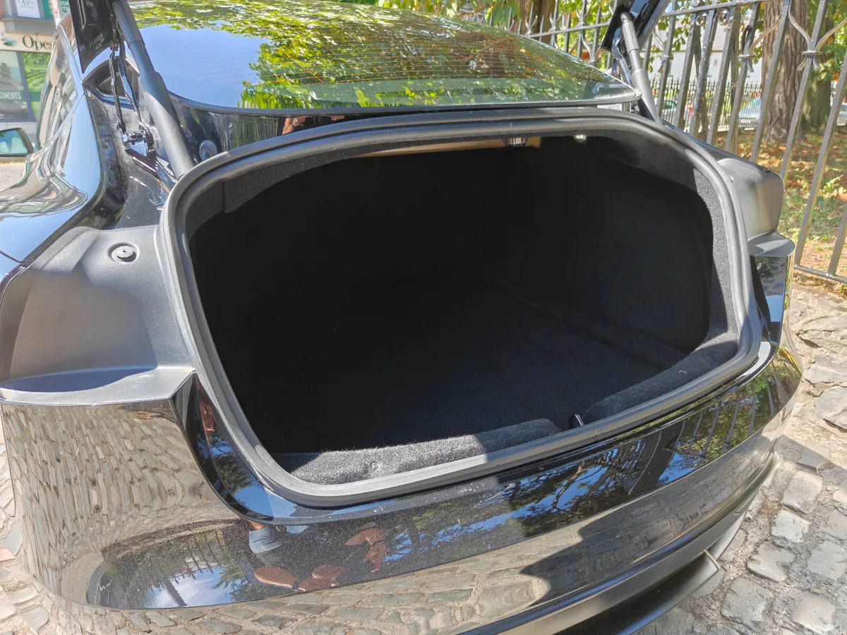 Tesla Model 3 Saloon, Electric, 2024, Black