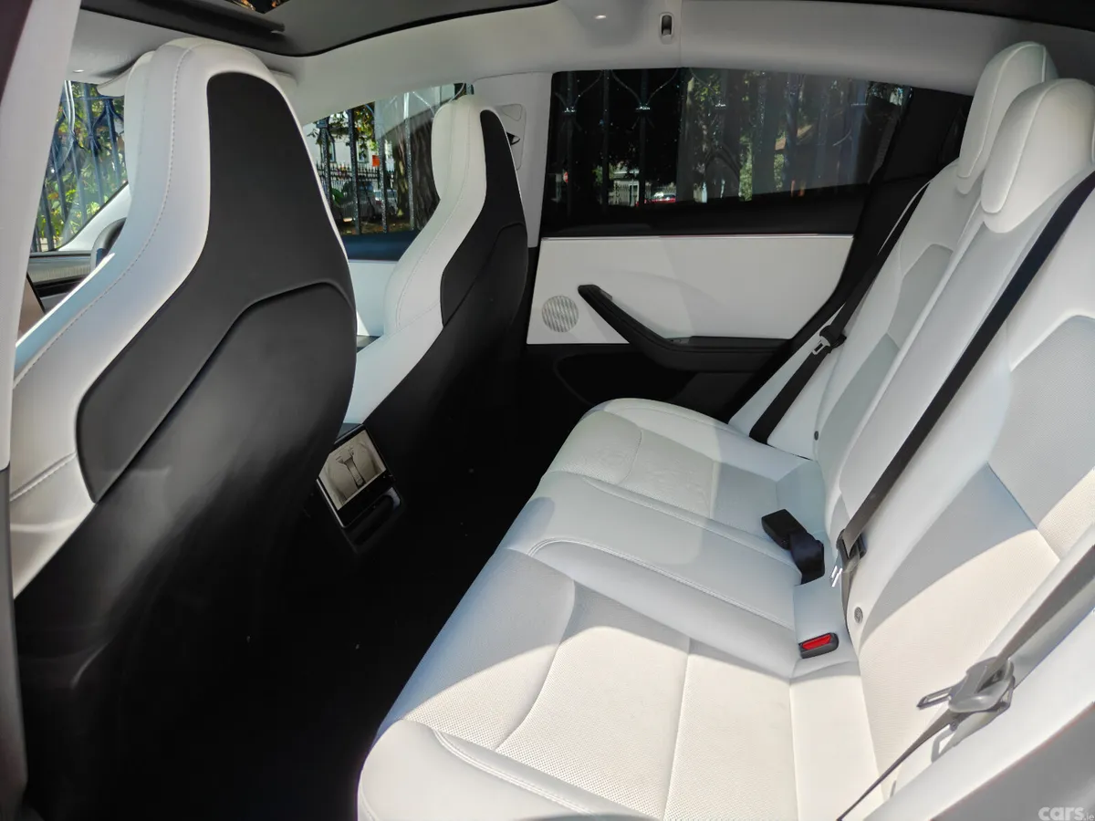Tesla Model 3 Saloon, Electric, 2024, Black
