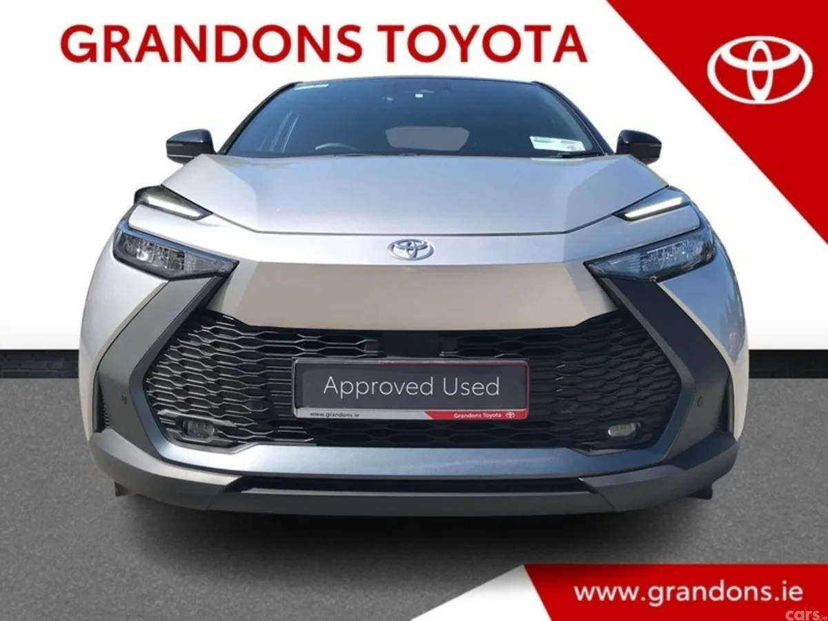 Toyota C-HR SUV, Petrol Hybrid, 2024, Silver