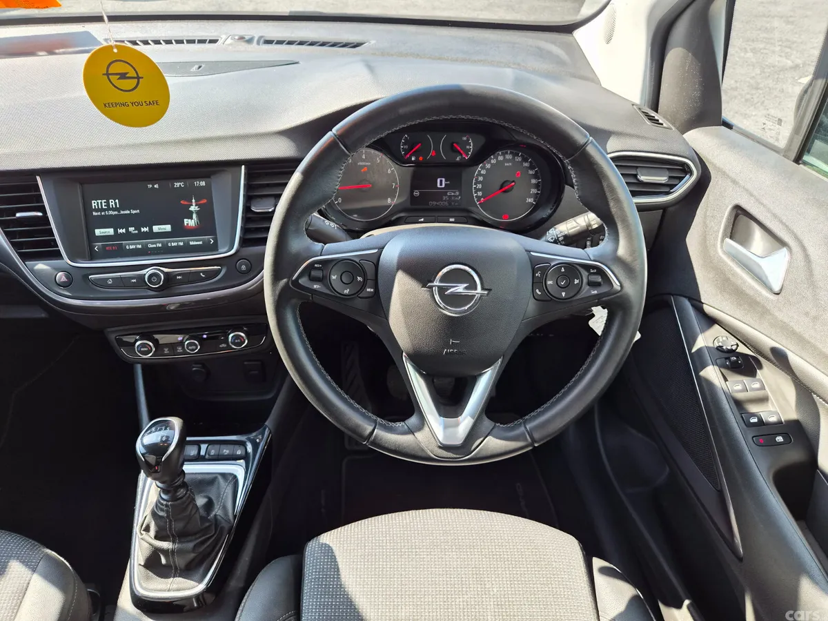 Opel Crossland SUV, Diesel, 2022, Grey