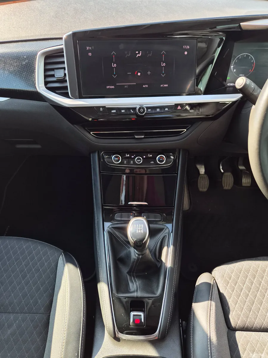 Opel Grandland X SUV, Petrol, 2023, Grey