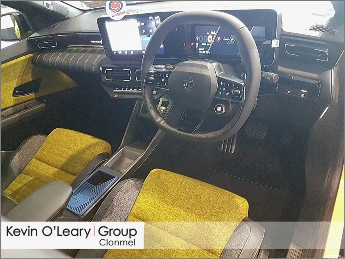 Renault 5 Hatchback, Electric, 2026, Yellow