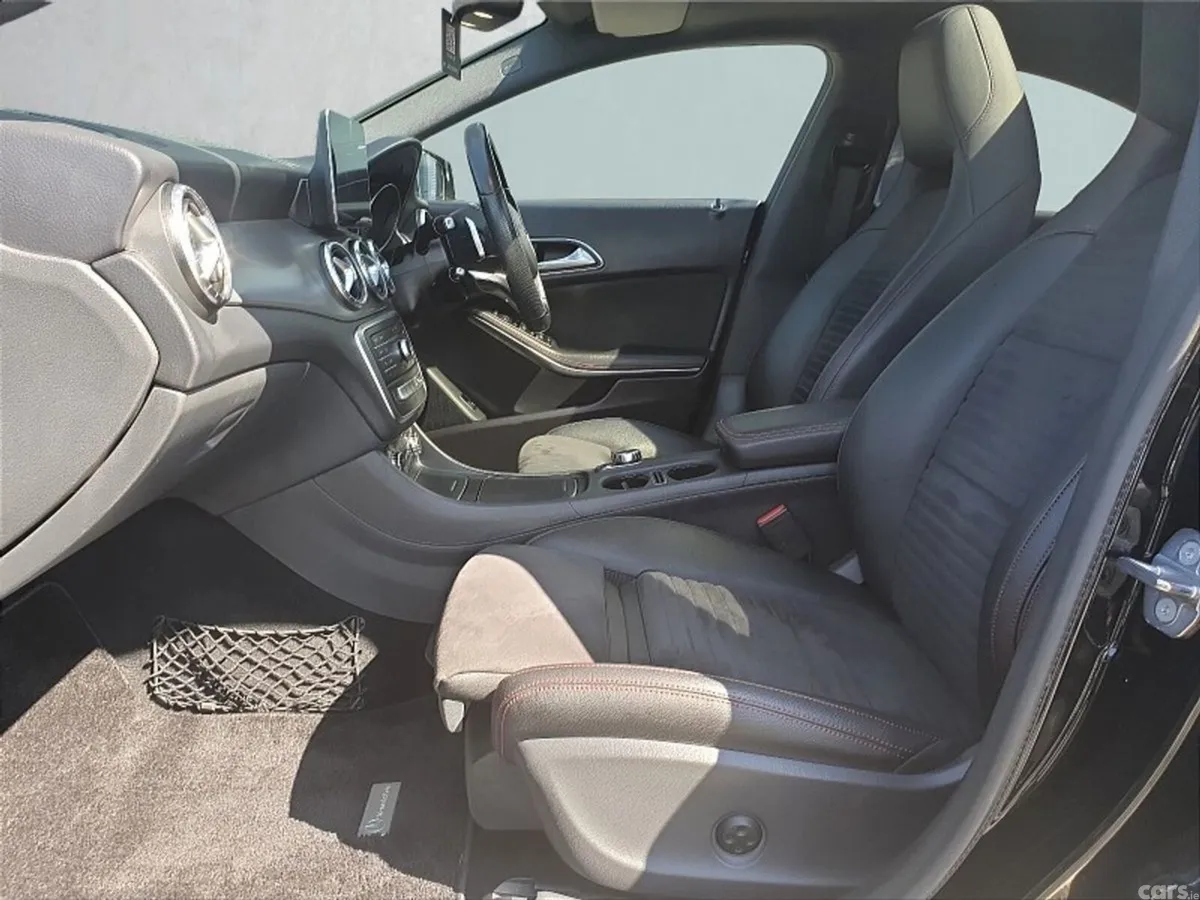 Mercedes-Benz CLA Hatchback, Petrol, 2019, Black