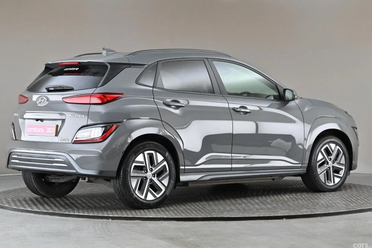 Hyundai KONA SUV, Electric, 2023, Grey