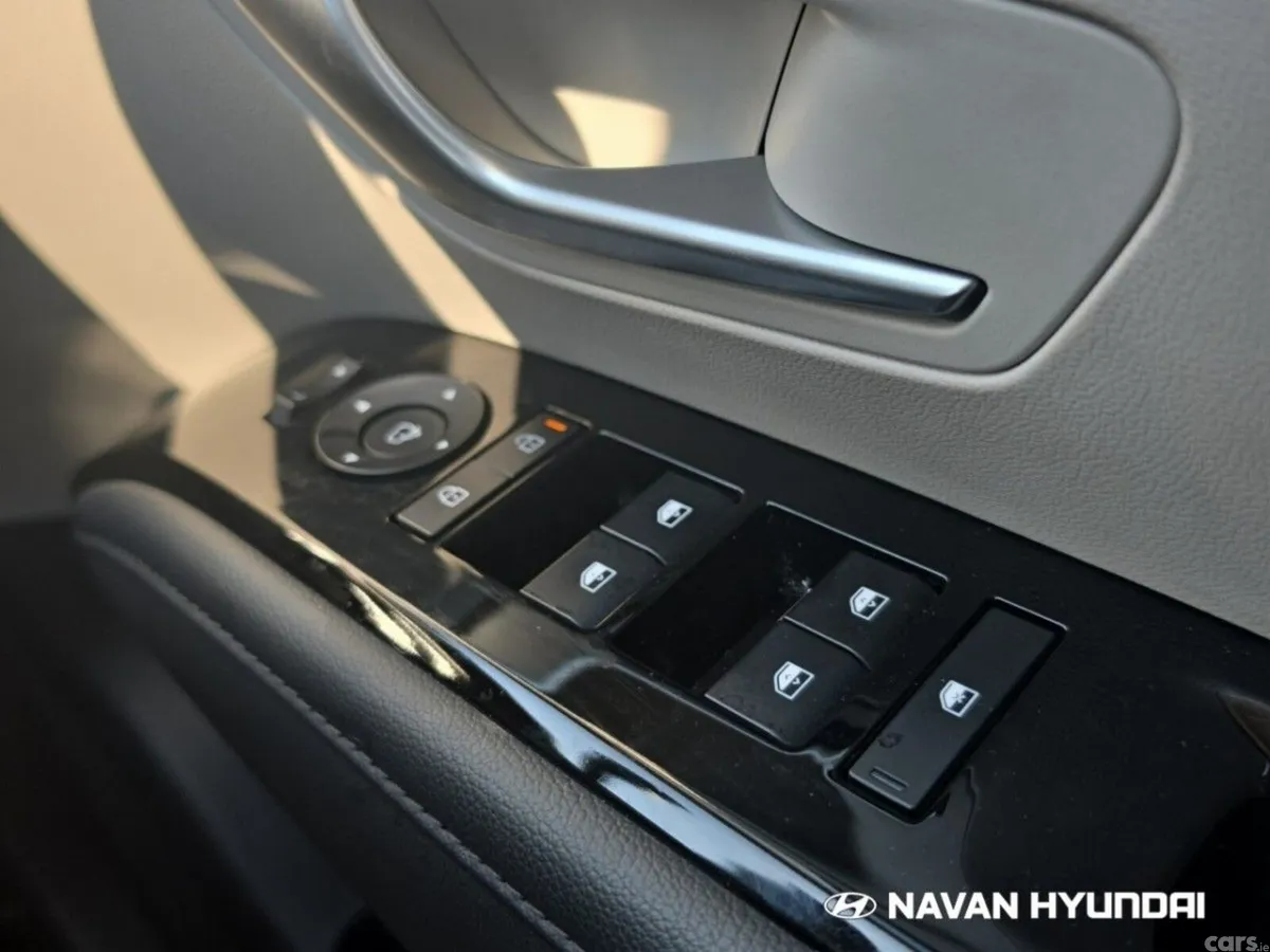 Hyundai Tucson SUV, Diesel, 2024, Red