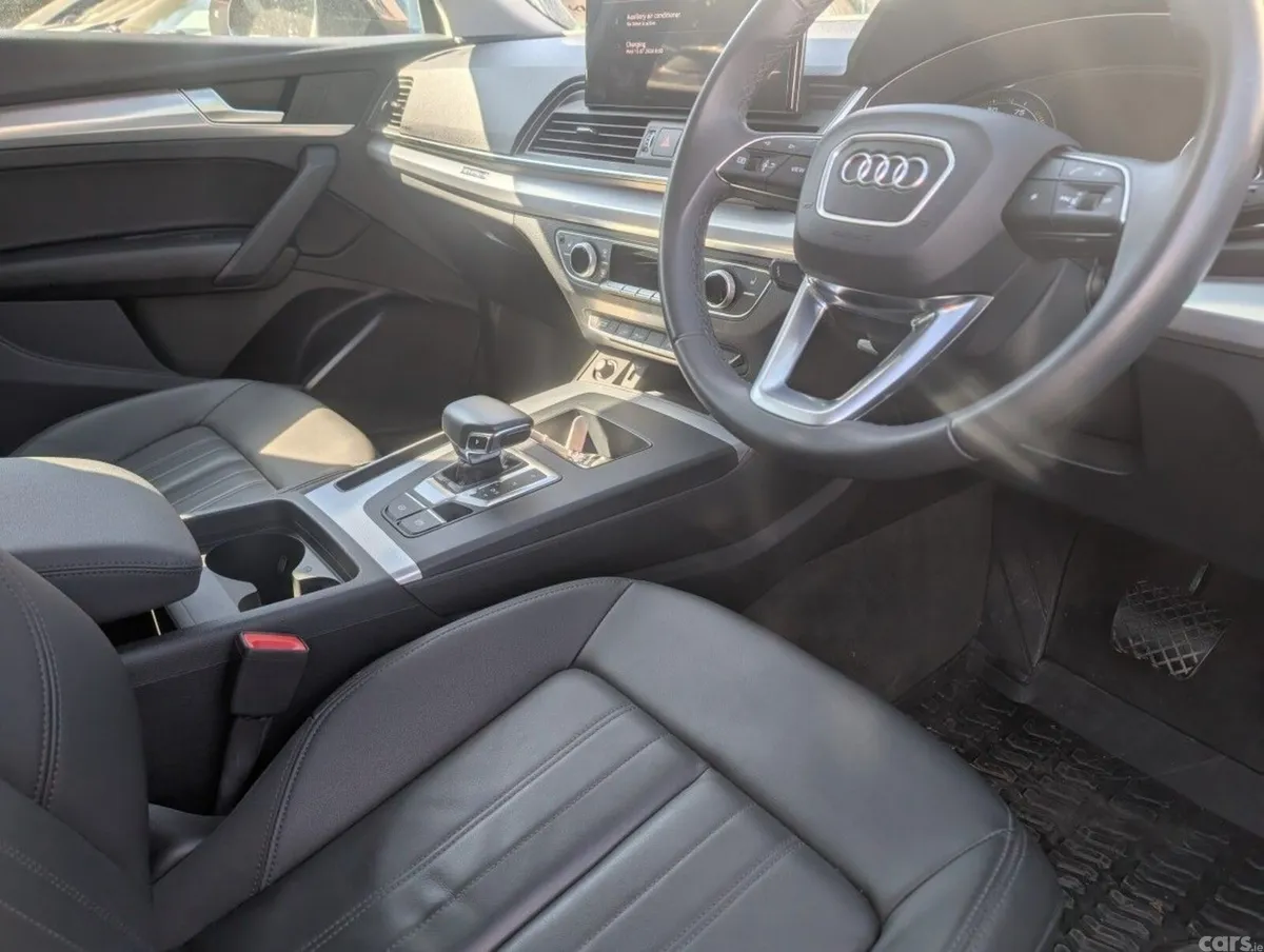 Audi Q5 SUV, Petrol Plug-in Hybrid, 2023, Black
