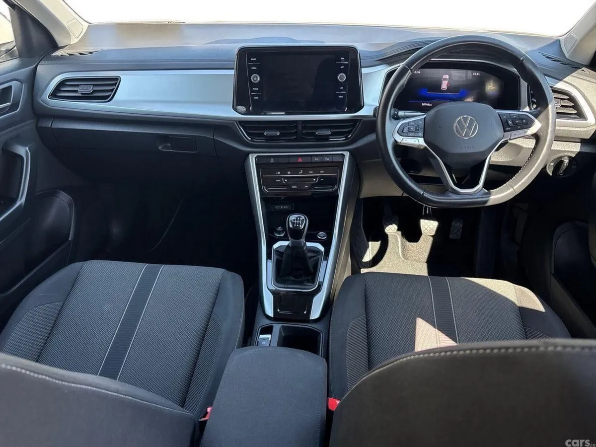 Volkswagen T-Roc SUV, Petrol, 2024, White