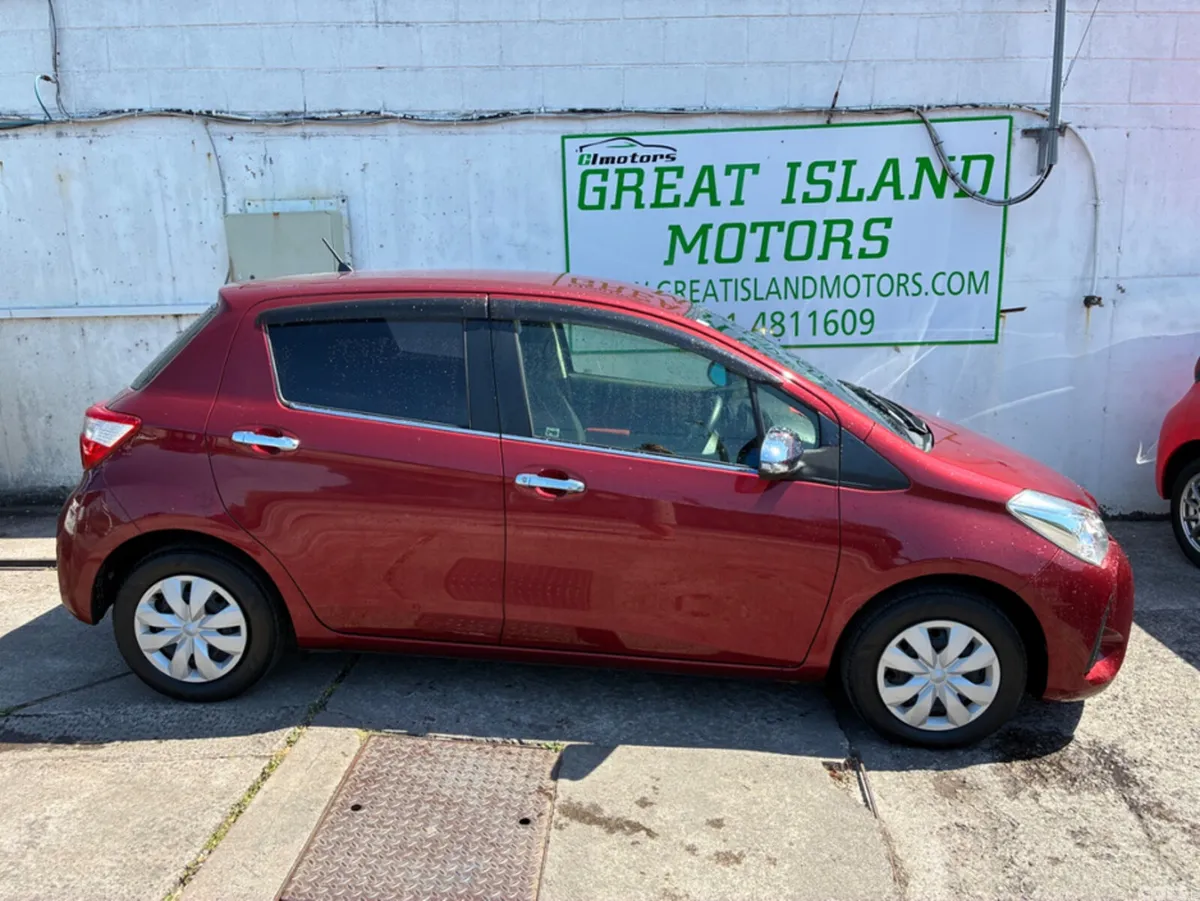 Toyota Vitz Hatchback, Petrol, 2017, Red