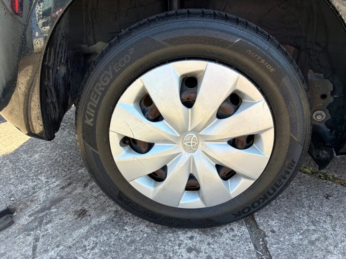 Toyota Vitz Hatchback, Petrol, 2018, Black