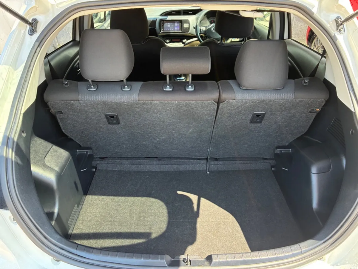 Toyota Vitz Hatchback, Petrol Hybrid, 2019, White