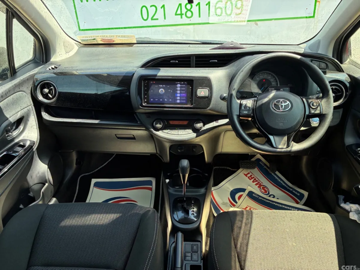Toyota Vitz Hatchback, Petrol Hybrid, 2019, White
