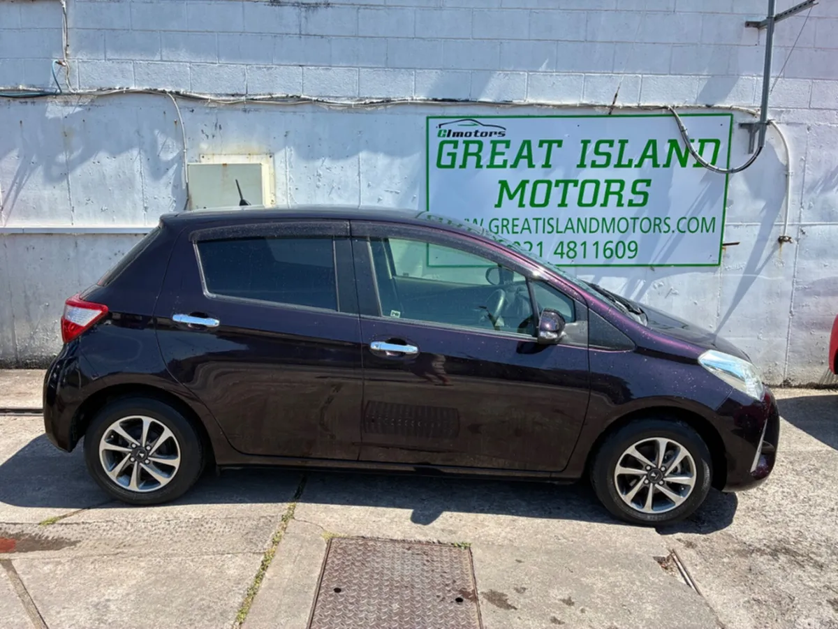 Toyota Vitz Hatchback, Petrol, 2018, Purple
