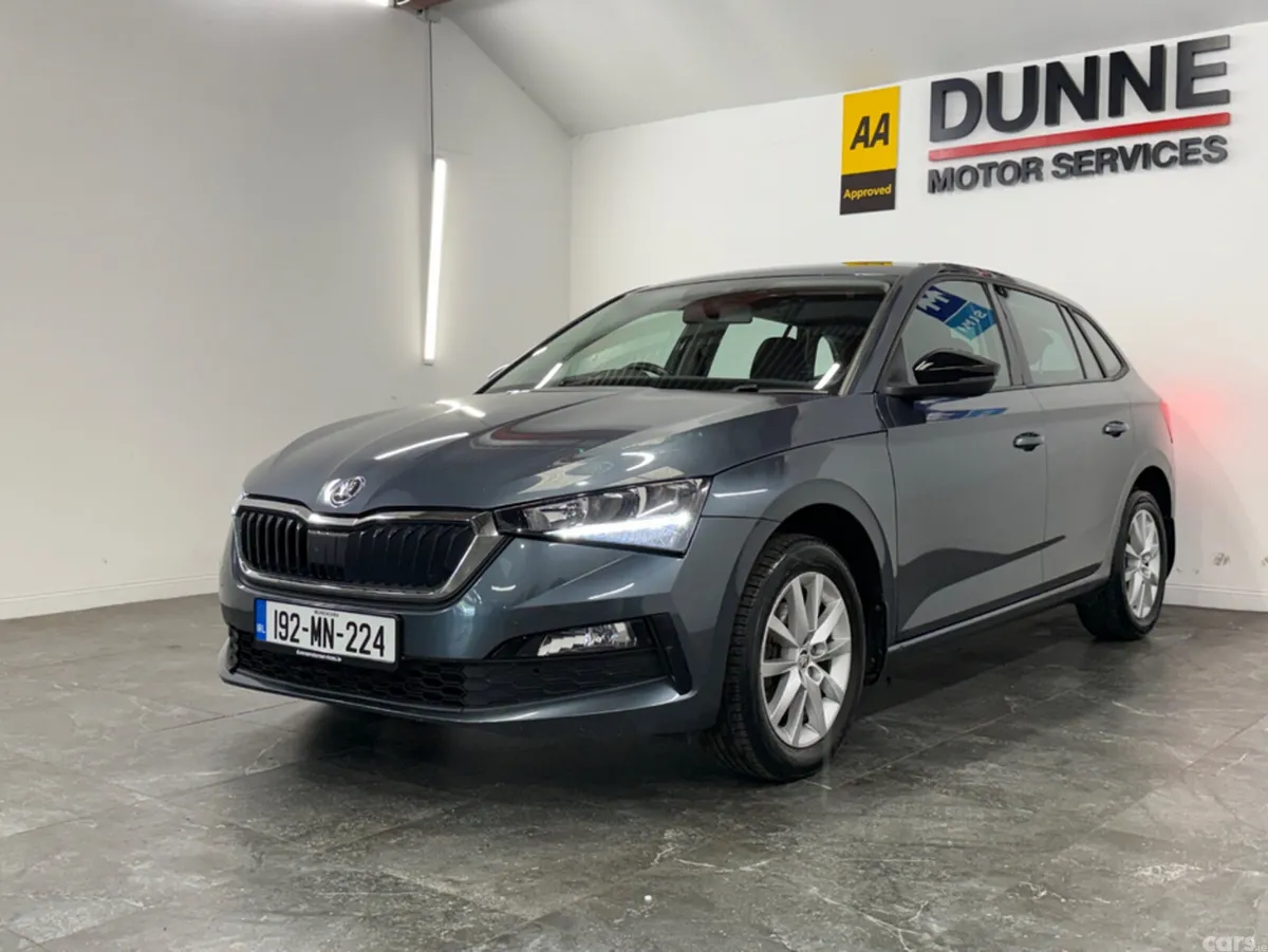Skoda Scala Hatchback, Petrol, 2019, Grey