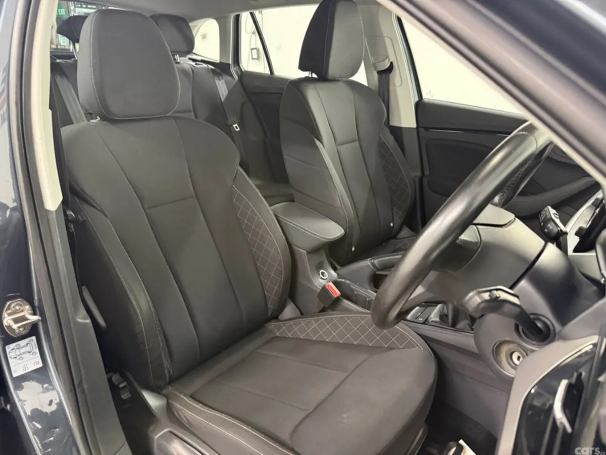 Skoda Scala Hatchback, Petrol, 2019, Grey