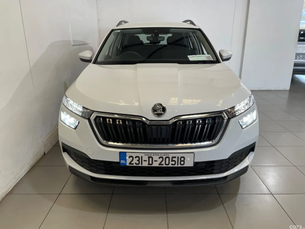 Skoda Kamiq Hatchback, Petrol, 2023, White
