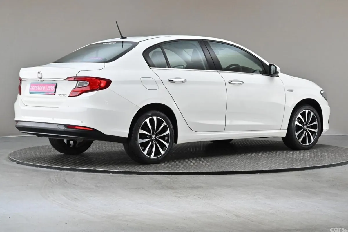 Fiat Tipo Saloon, Diesel, 2018, White