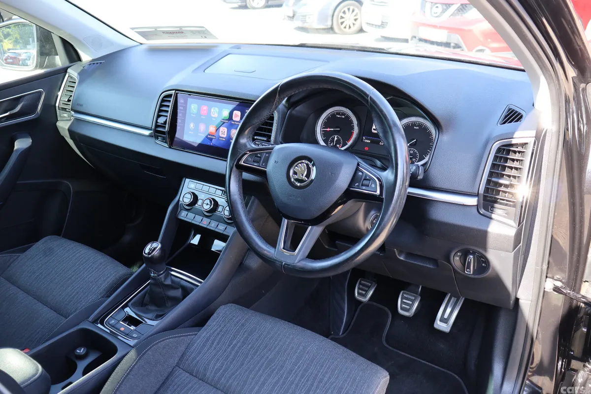 Skoda Karoq Estate/Jeep, Diesel, 2018, Black