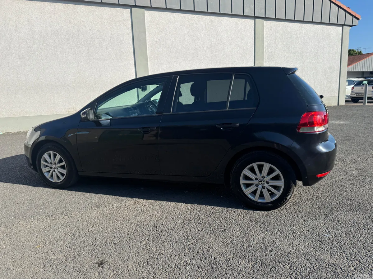 Volkswagen Golf Hatchback, Petrol, 2012, Black