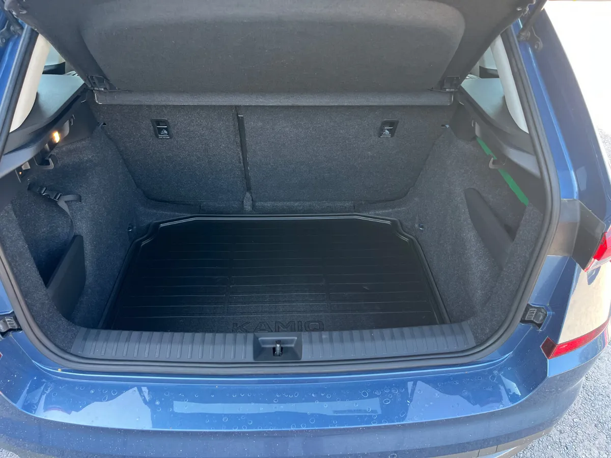 Skoda Kamiq Hatchback, Diesel, 2020, Blue
