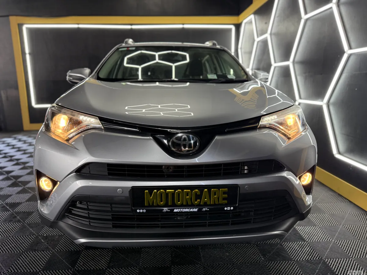 Toyota RAV4 SUV, Diesel, 2018, Grey
