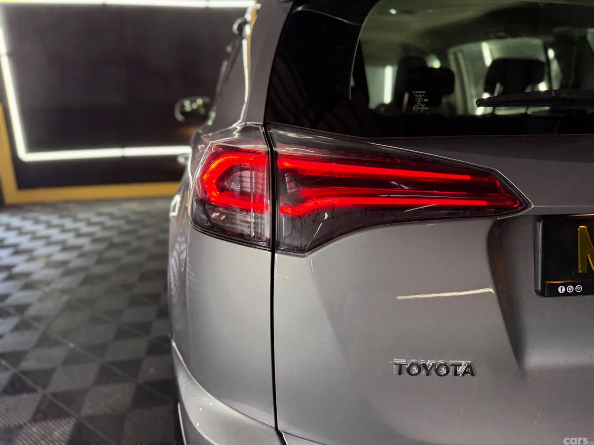 Toyota RAV4 SUV, Diesel, 2018, Grey