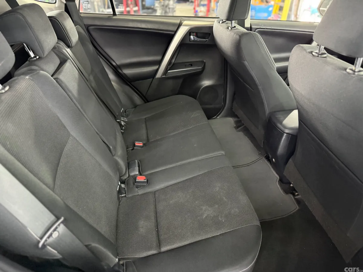Toyota RAV4 SUV, Diesel, 2018, Grey