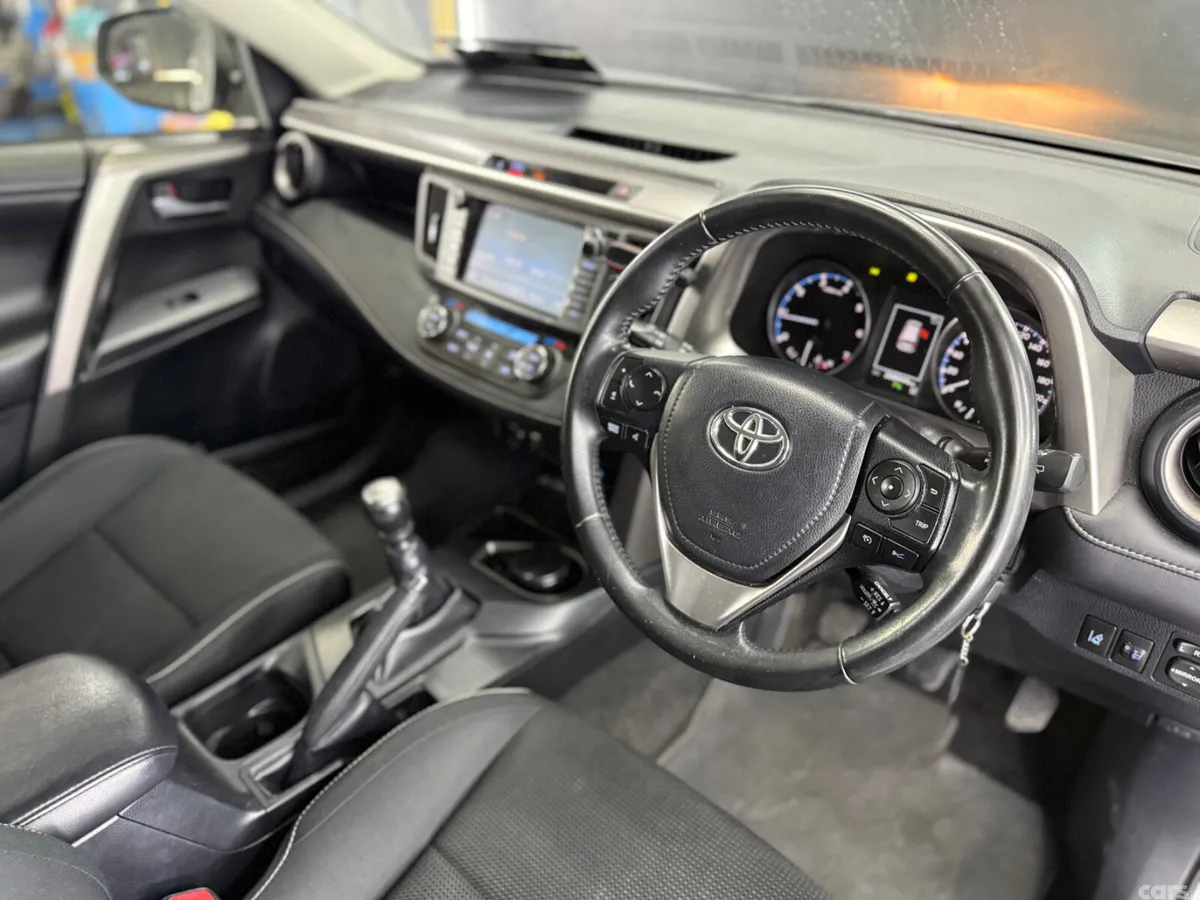 Toyota RAV4 SUV, Diesel, 2018, Grey