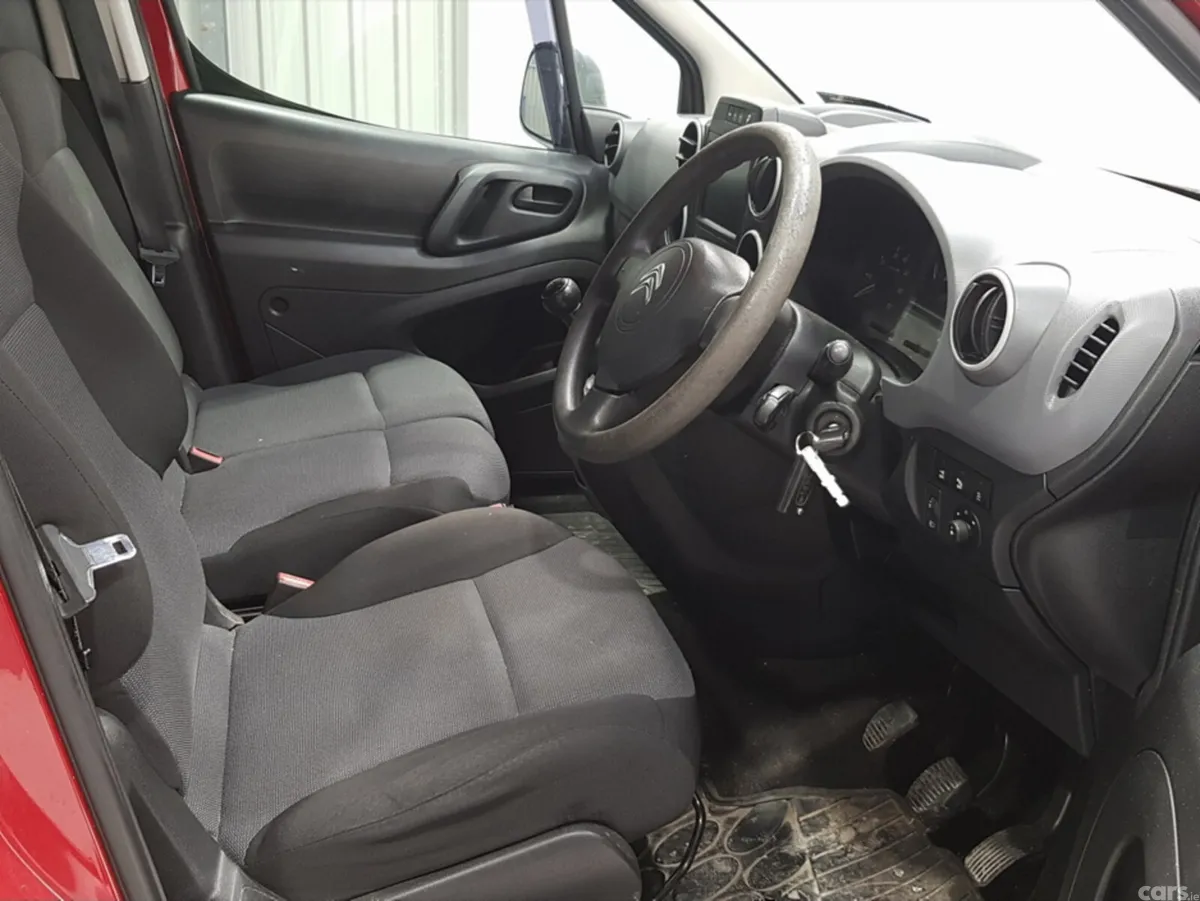Citroen Berlingo Van, Diesel, 2018, Red