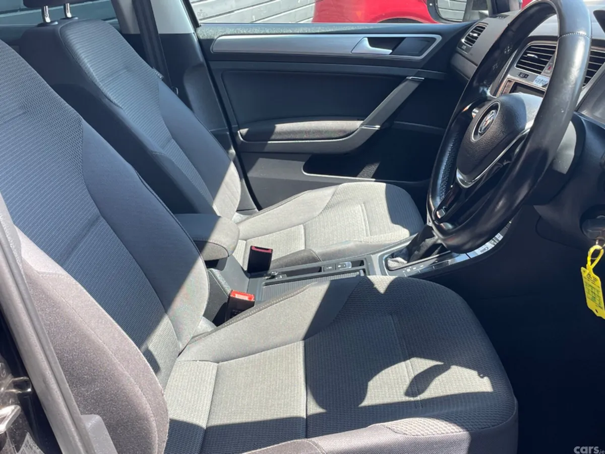 Volkswagen Golf Estate, Petrol, 2015, Black