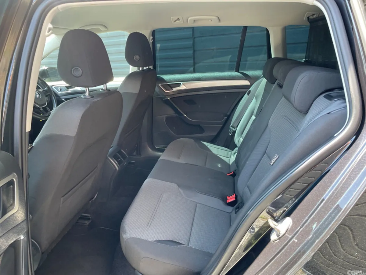 Volkswagen Golf Estate, Petrol, 2015, Black