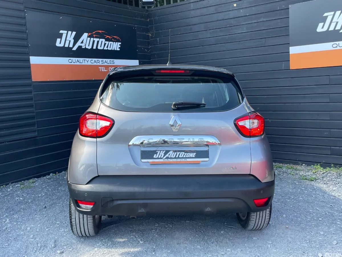 Renault Captur Hatchback, Diesel, 2016, Grey