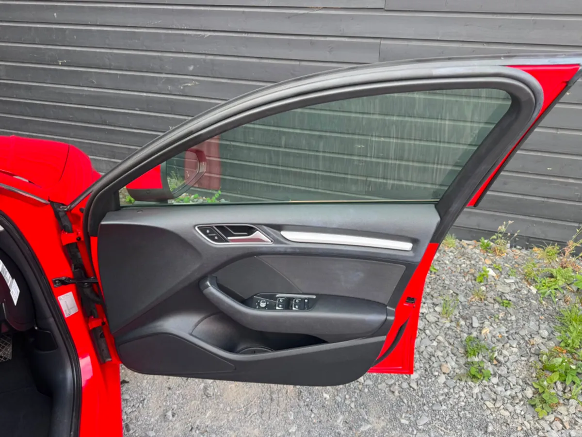 Audi A3 Hatchback, Petrol, 2014, Red