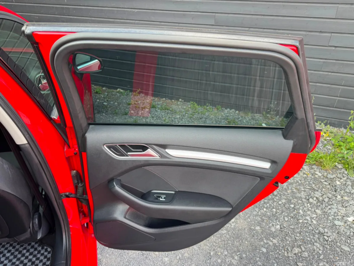 Audi A3 Hatchback, Petrol, 2014, Red