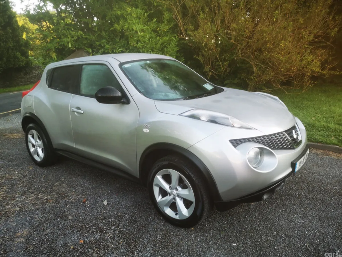 Nissan Juke Hatchback, Diesel, 2014, Silver