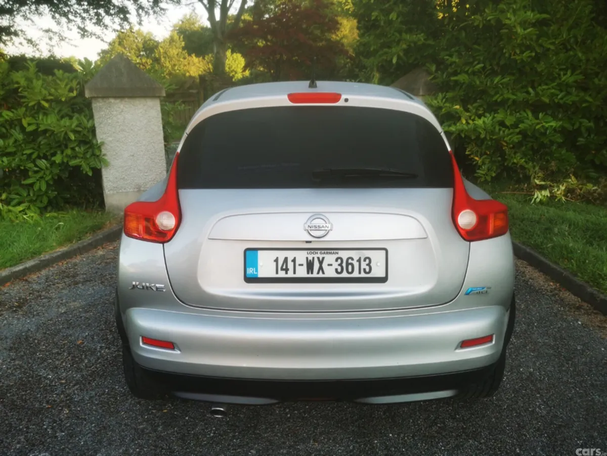 Nissan Juke Hatchback, Diesel, 2014, Silver