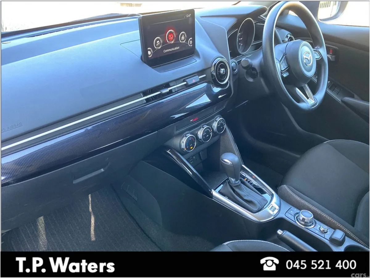 Mazda Mazda2 Hatchback, Petrol, 2023, Silver