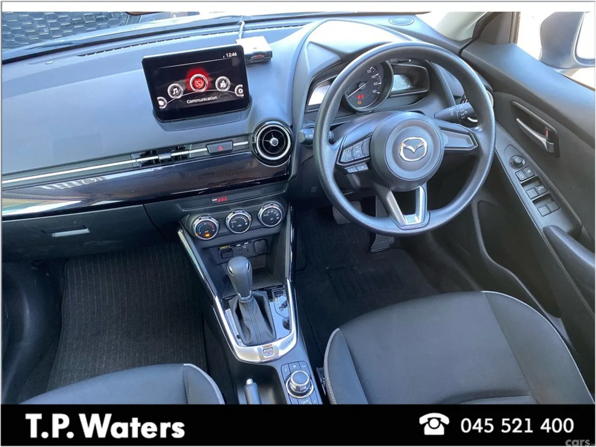 Mazda Mazda2 Hatchback, Petrol, 2023, Silver