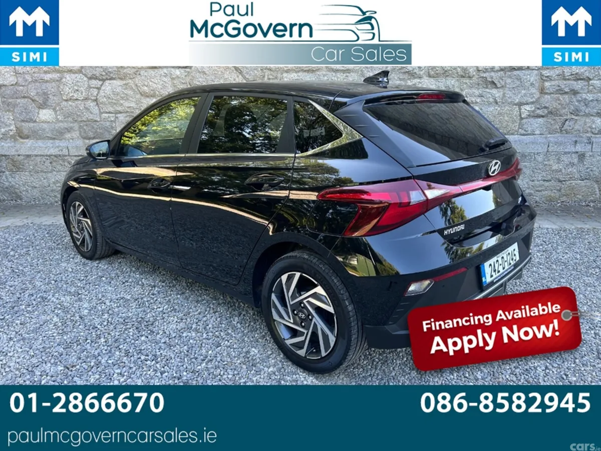 Hyundai i20 Hatchback, Petrol, 2024, Black