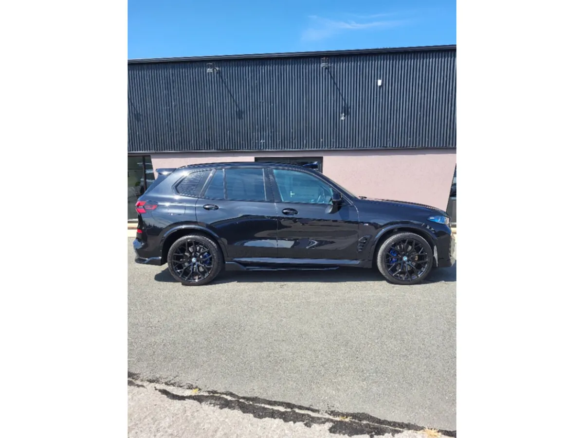 BMW X5 SUV, Petrol Plug-in Hybrid, 2023, Black
