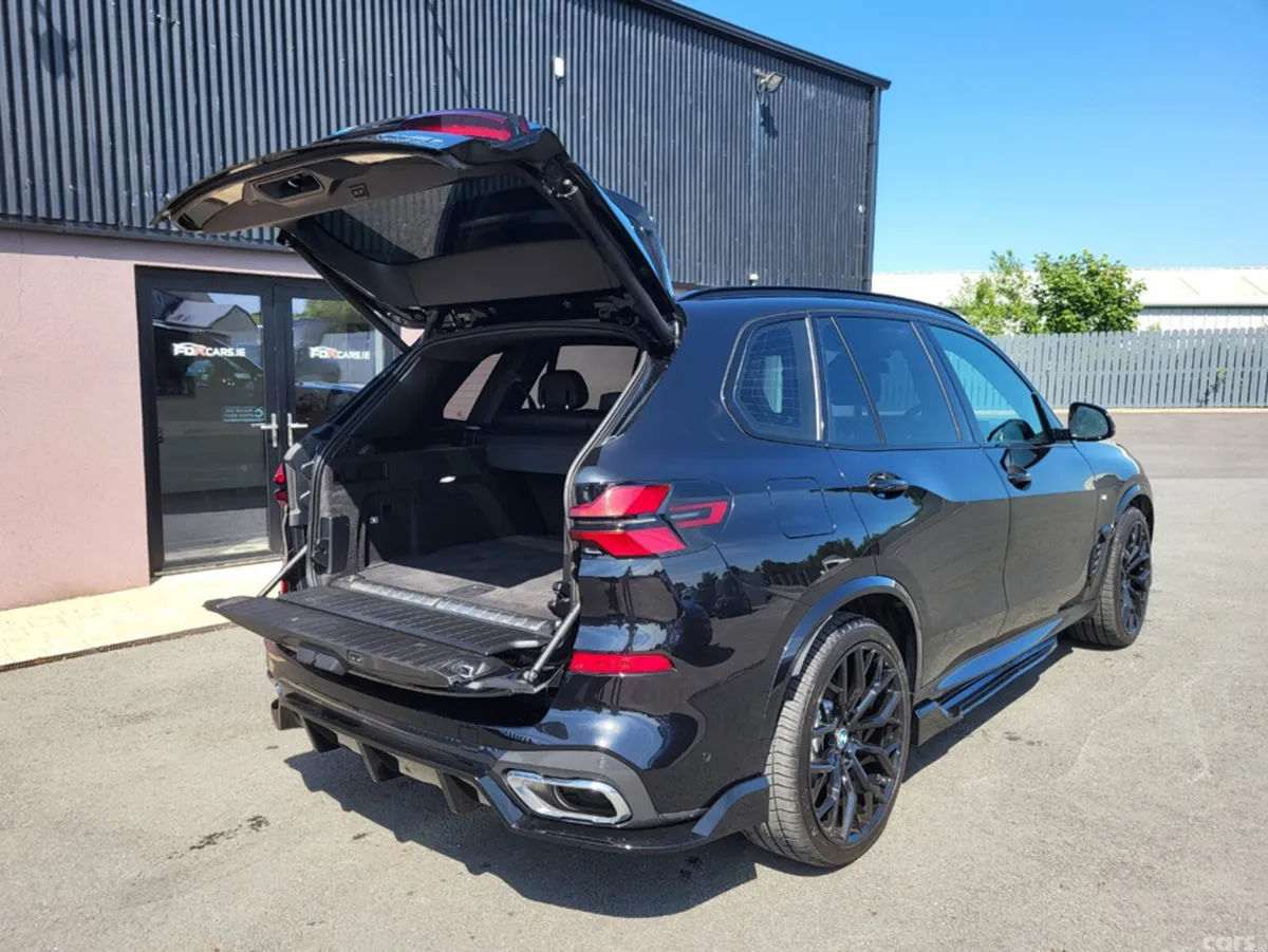 BMW X5 SUV, Petrol Plug-in Hybrid, 2023, Black