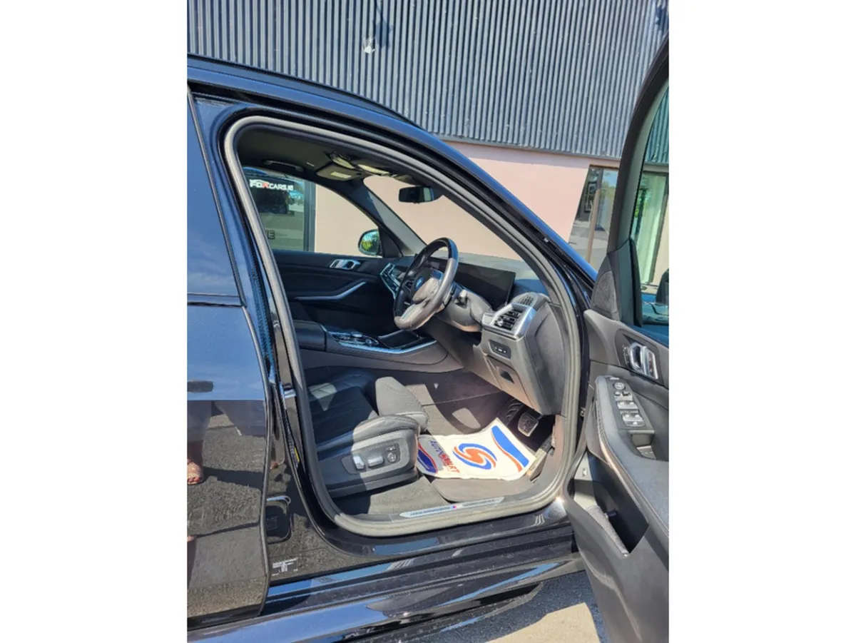 BMW X5 SUV, Petrol Plug-in Hybrid, 2023, Black